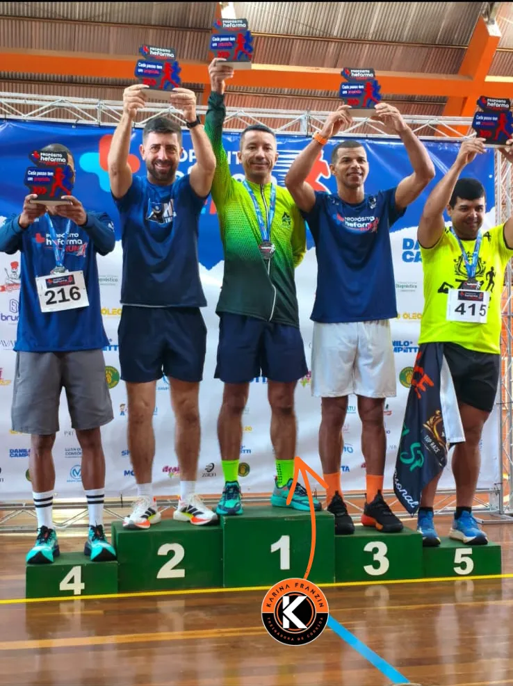 Corredor conquista o primeiro lugar na linha de chegada com assessoria de corrida